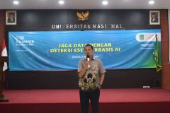 Sambutan Dekan FTKI, Dr. Agung Triayudi, S.Kom., M.Kom. pada acara Campus Security Day di Aula Blok 1 Lt. 4 UNAS pada Kamis (3/10).