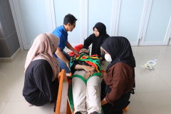 Praktek Penanganan Kegawatdaruratan Kegiatan BTCLS