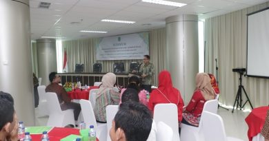 Saat acara pelepasan mahasiswa berlangsungdi Ruang seminar lantai 3 menara UNAS Ragunan, Sabtu (13/4)